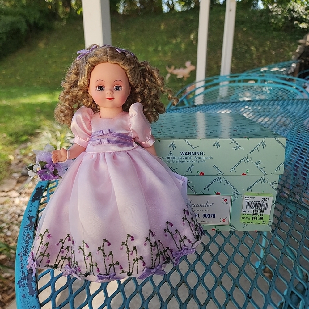 8'' Madame Alexander Wisteria Flower Girl # 30370